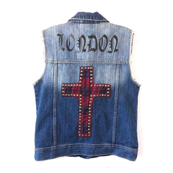 Forever 21 Distressed London Studded Denim Vest - Picture 2 of 8